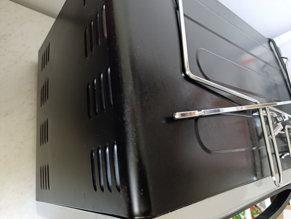 Piekarnik elektryczny Lund 2000W 48L