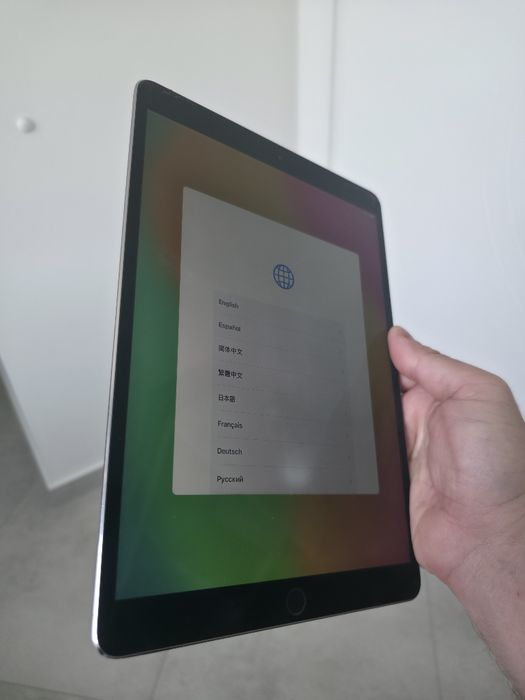 ipad pro 10,5 - купити планшети - Ціна на OLX.ua