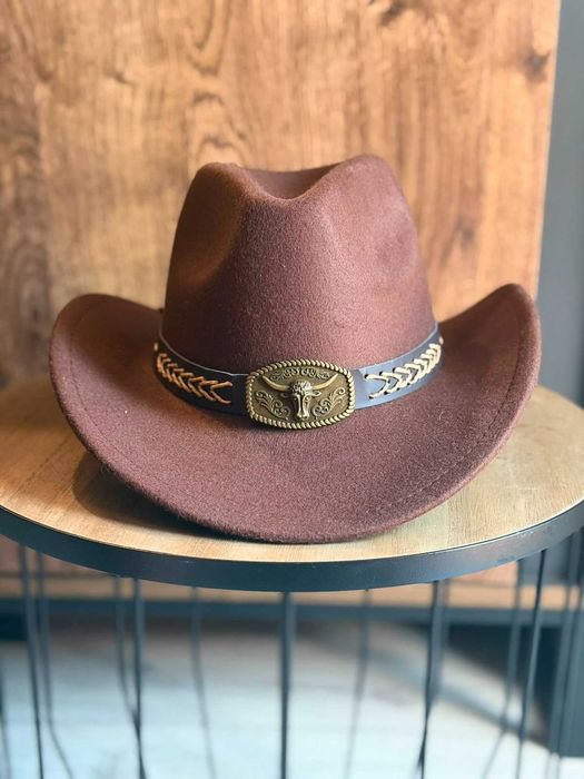 Kapelusz kowbojski brązowy w stylu western country boho wild west