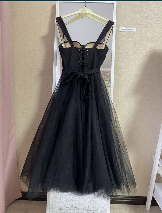 Плаття випускне чорне