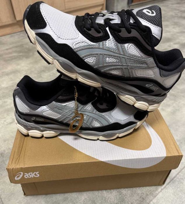 Asics Gel-NYC Black