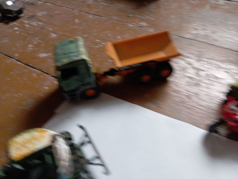 Zabawki złom siku welly matchbox burago
