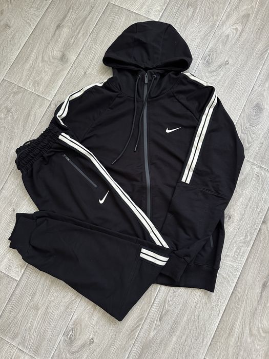 Спортивний костюм чоловічий Nike трикотаж XXL чорний найк