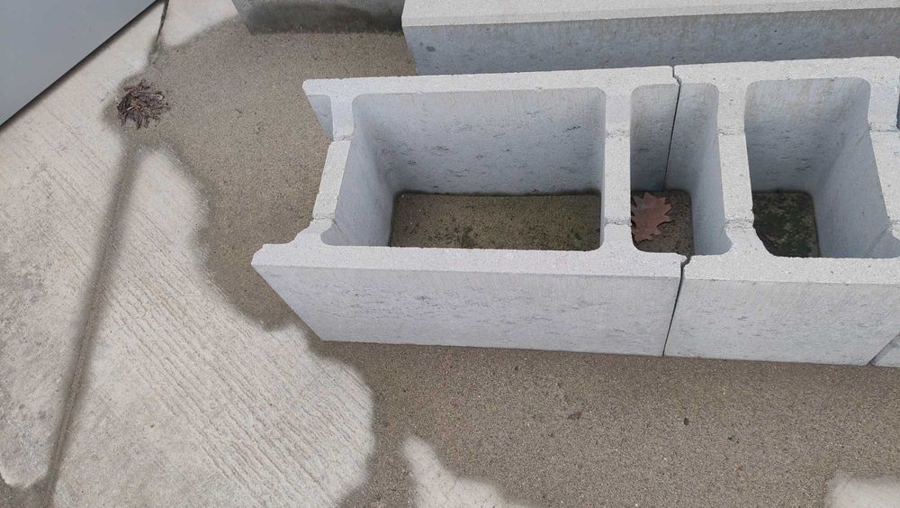 Szalunek szalunkowy pustak 50x25x30 bloczek beton ogrodzenie pustaki