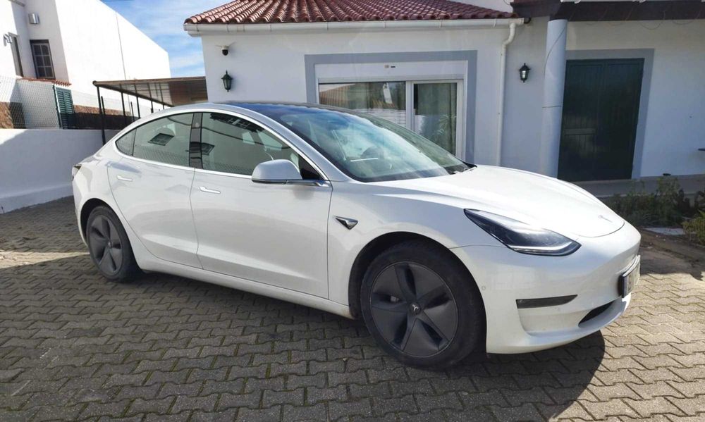 Tesla Model 3 Standart Range Plus