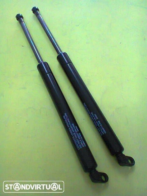 par amortecedores tampa mala bmw serie 5 E39 (novos)