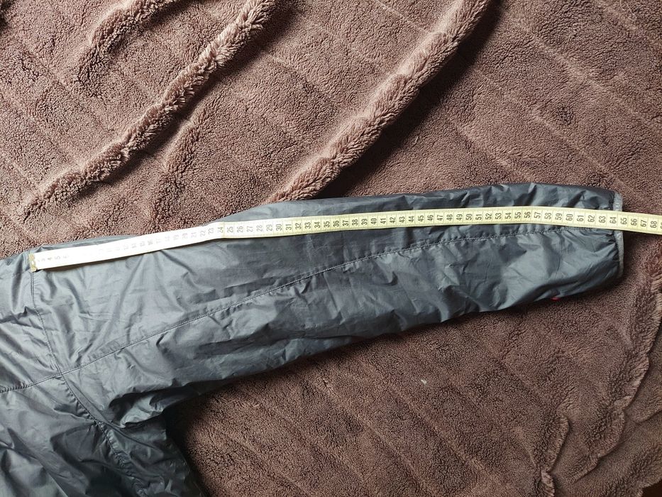 Куртка фірми MAMMUT EXPLORER SP оригінал 

Розір:  S 

на ріст 170см т