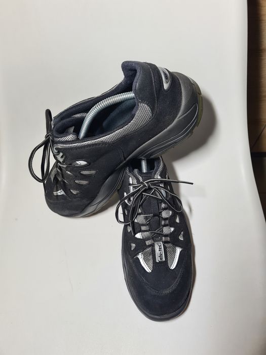 Взуття 44 спецвзуття Atlas