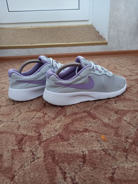 Оригинальные женские кроссовки Nike Tanjun: 470 грн. - Інші кросівки ...