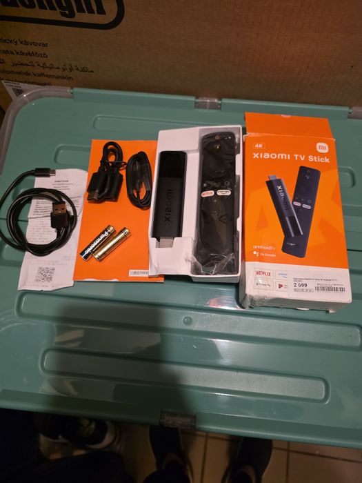 XIAOMI tv stick  Состояние хорошее