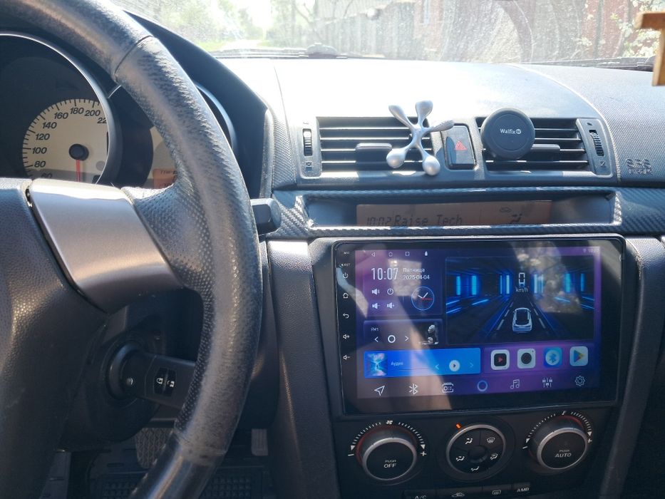Продам мазду 3  2006року