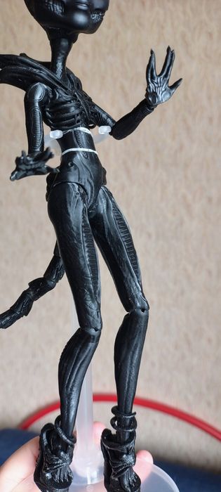 Monster high skullector