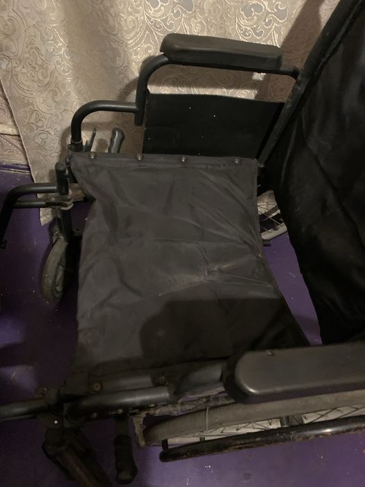 Коляска инвалидная