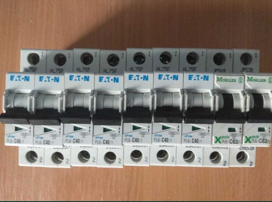 Автоматы EATON Moiler АСКО