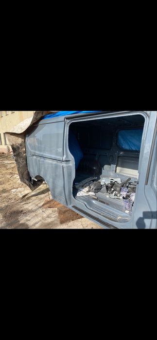 Renault trafic III  IV 2019 / 26  opel vivaro cwiartka tylna blotnik tylny