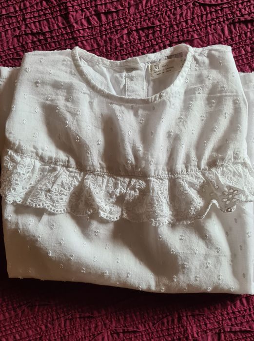 Blusa com folho no cabeção para menina de 7-8 Anos. ZY