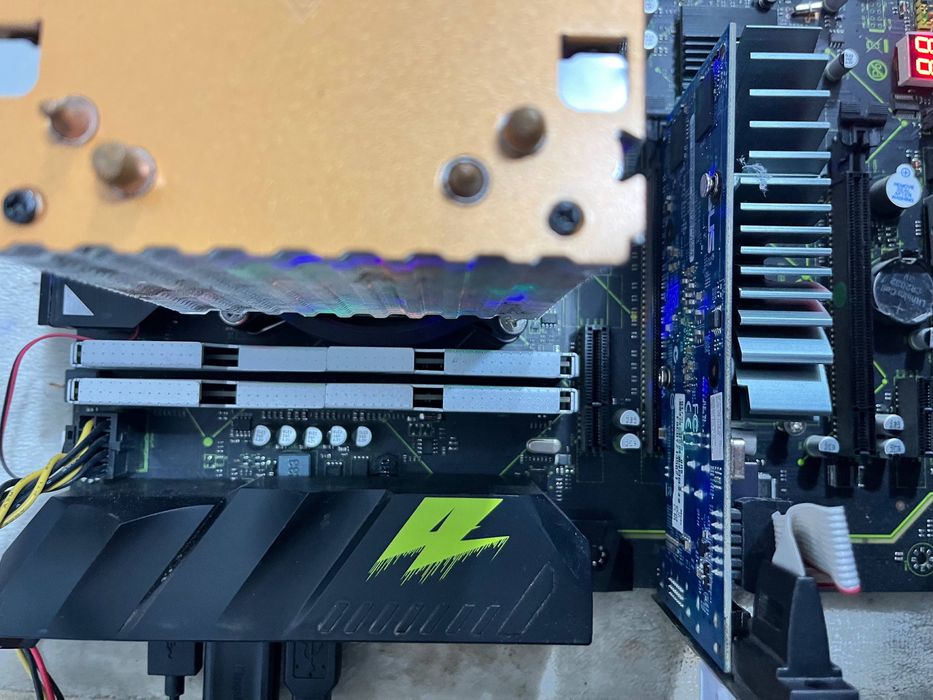 Комплект материнська плата процесор память machinist X99 mr9a pro 32gb