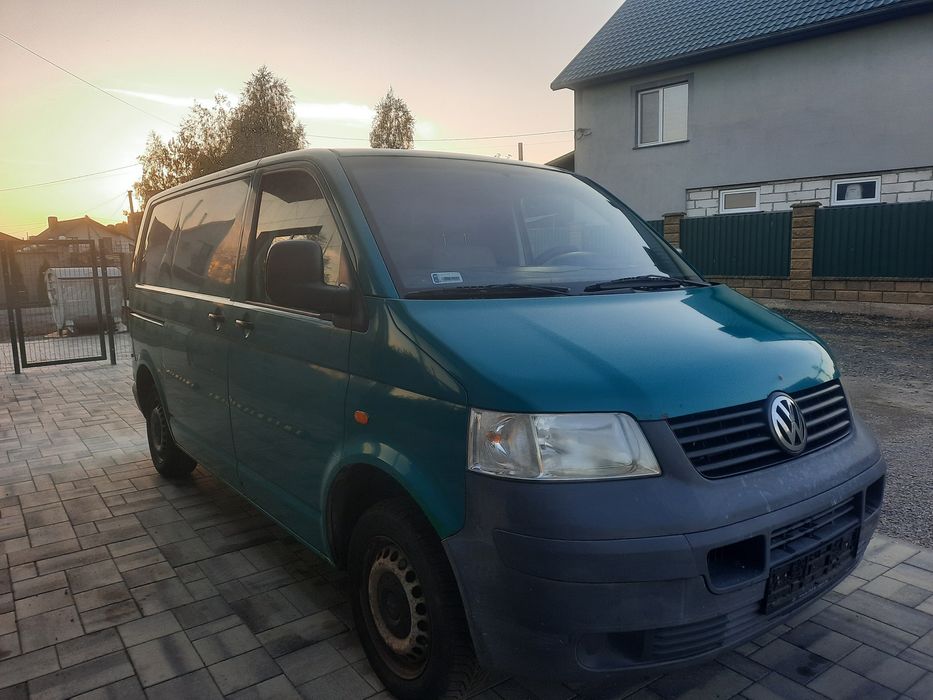 Продам Фольцваген Транспортер Т-5 з двигуном 1.9 турбодизель 85 кл. Короткій грузовий
