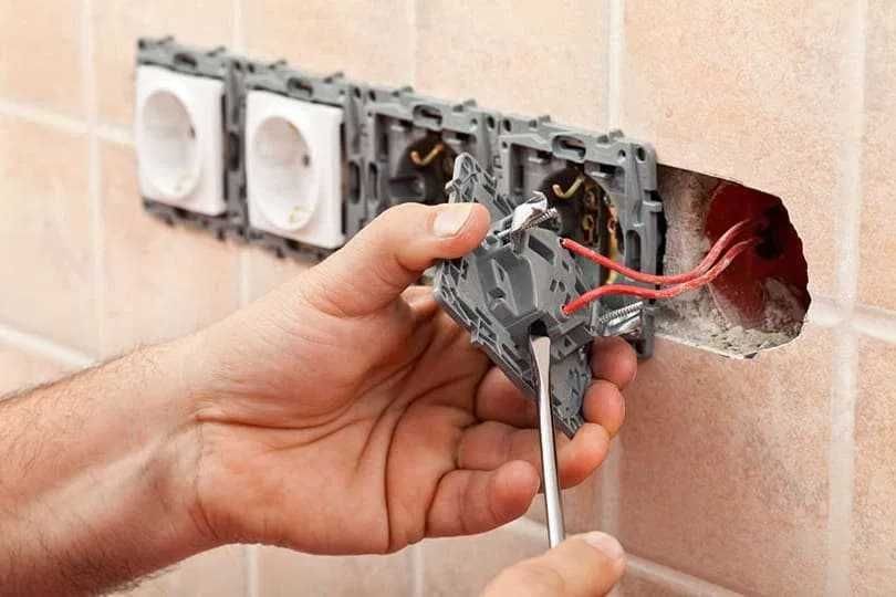 Електромонтажні роботи. Послуги електрика