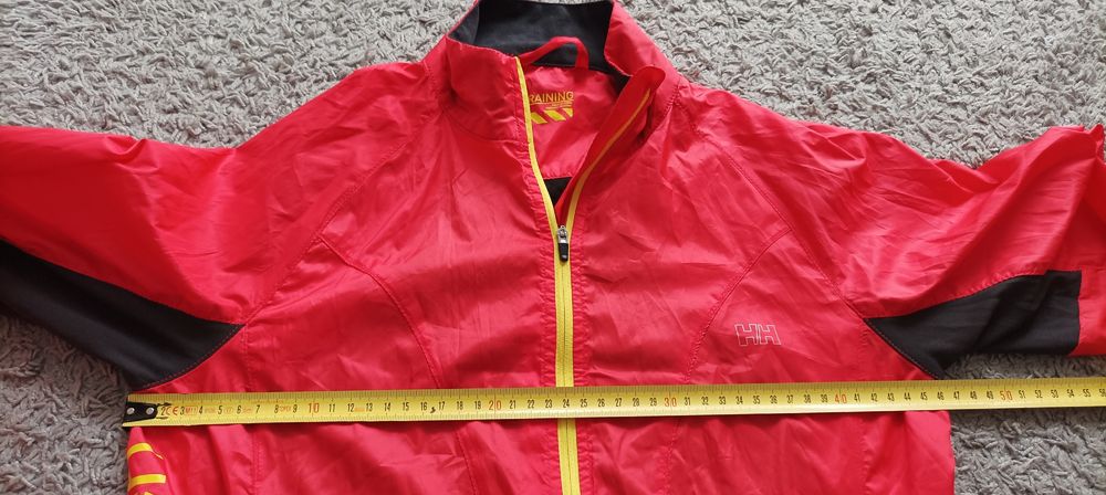 Helly hansen training ultralight ultralekka kurteczka wiatrówka