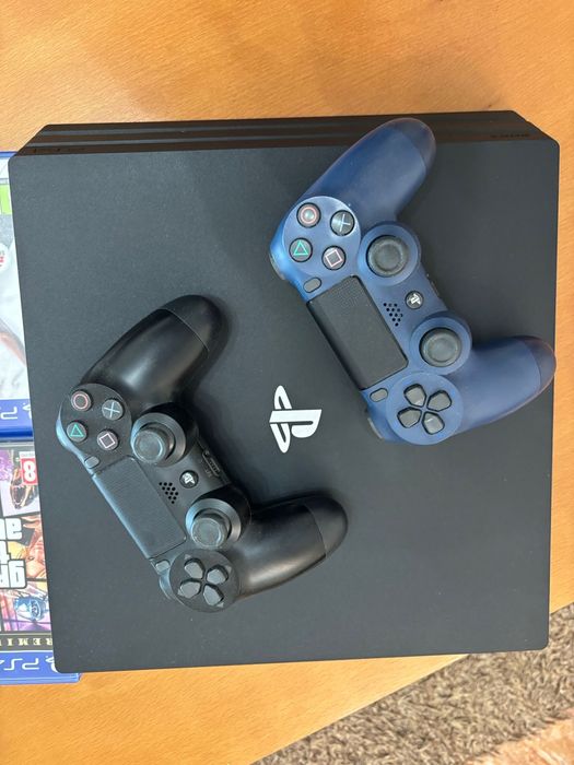 Playstation 4 Pro Preta 1TB