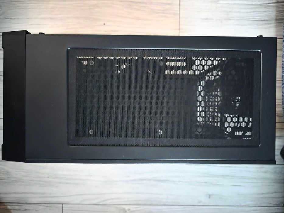 Obudowa Silentium PC Armis AR3 TG