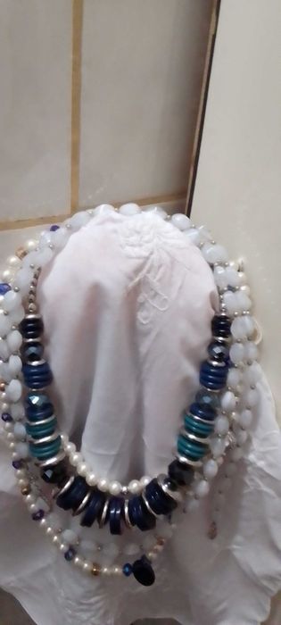 Бусы к празднику, вышиванке.