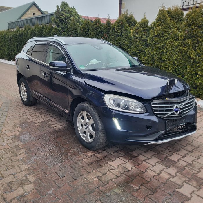 Volvo XC60 2016 rok 190KM el. Klapa