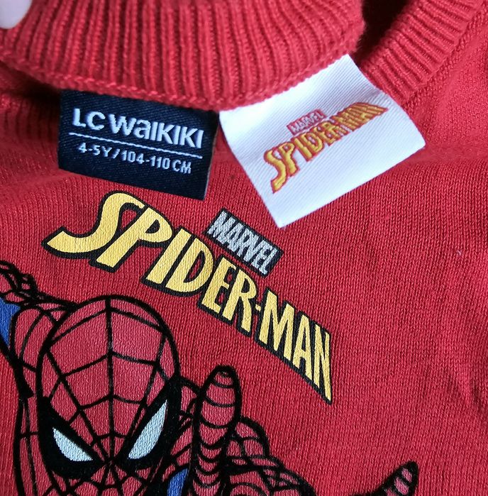 Продам одяг для хлопчика-супергероя