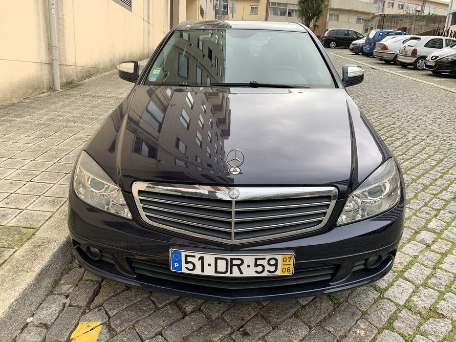 Mercedes-Benz C 220 CDI Classic – Nacional – Excelente Estado