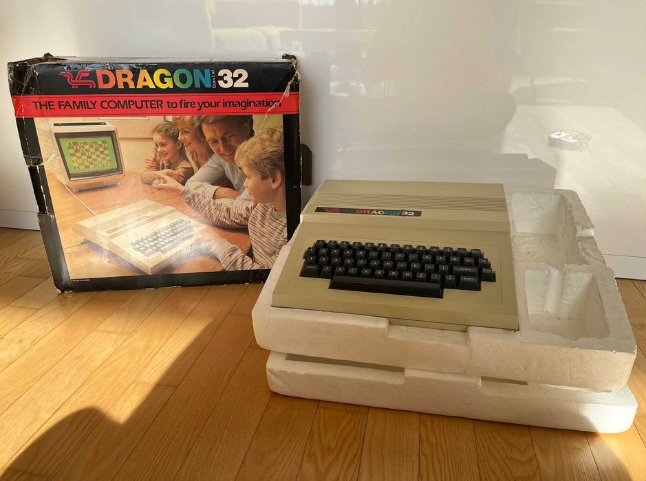 Dragon 32 retro komputer 8bit retro 8-bit Dragon32 commodore c64