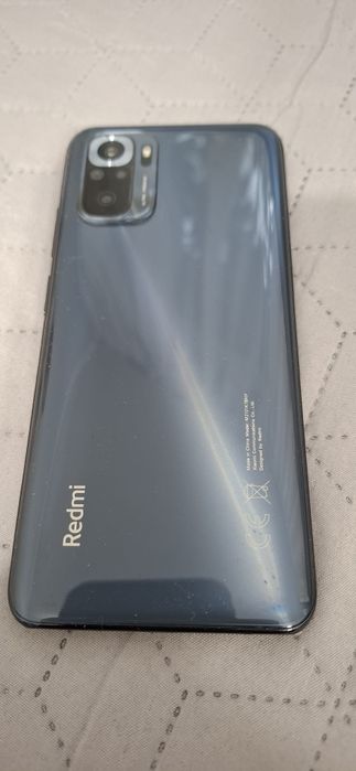 Smartfon Redmi Note 10s ładny