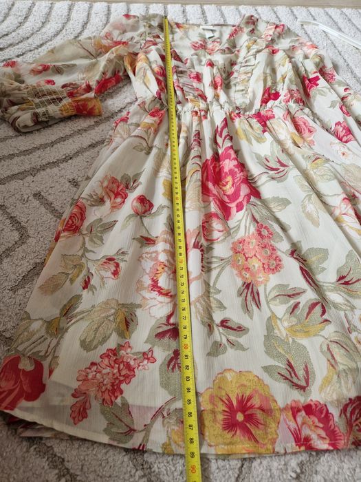 Sukienka w kwiaty h&m s