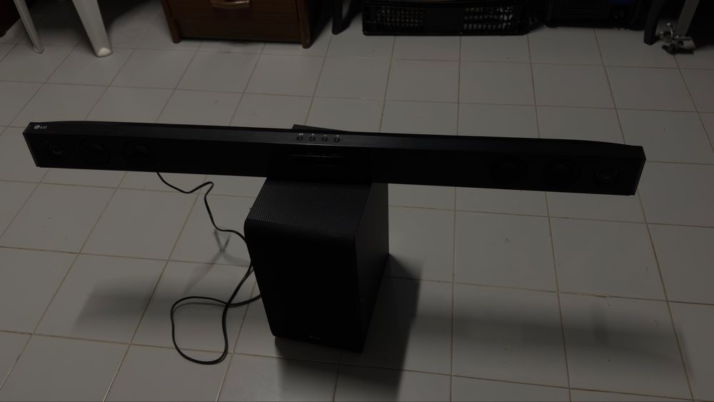 SoundBarLG+subwoofer