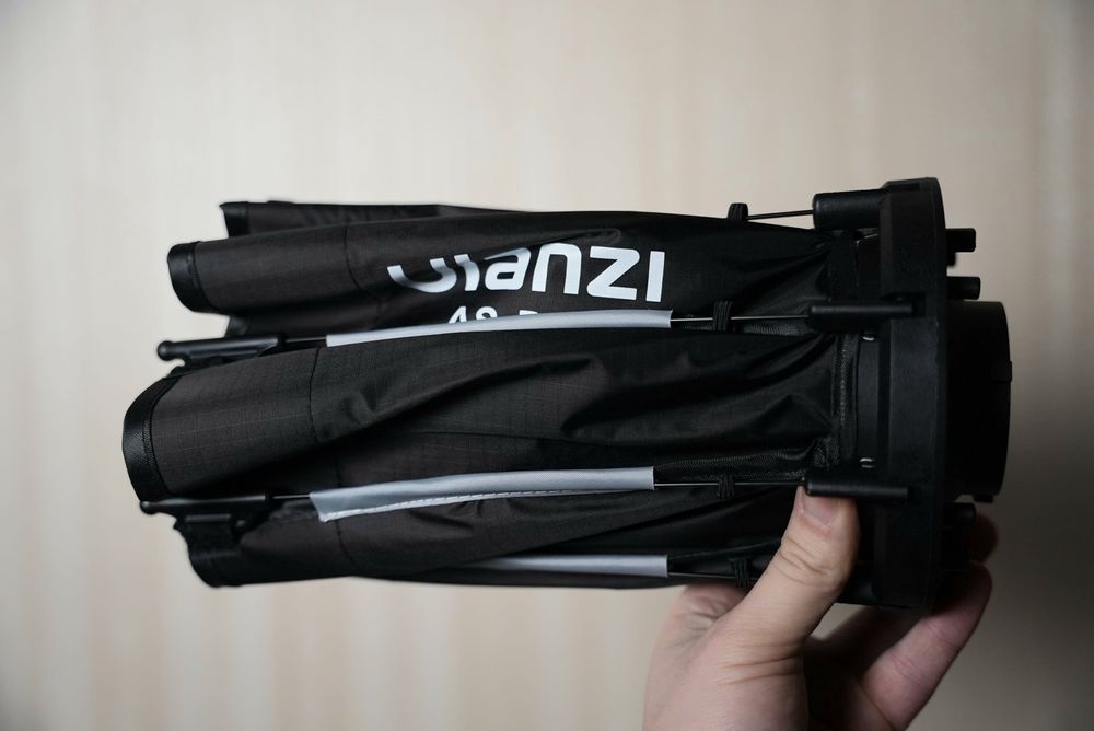 Софтбокс Ulanzi AS-D30 30см MiniBowens Colbor мінібовенс