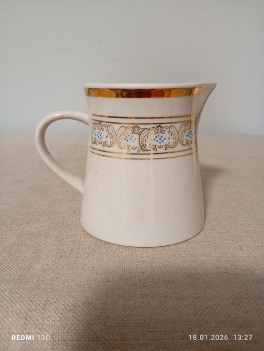 Чашки, молочник. Винтаж 60е