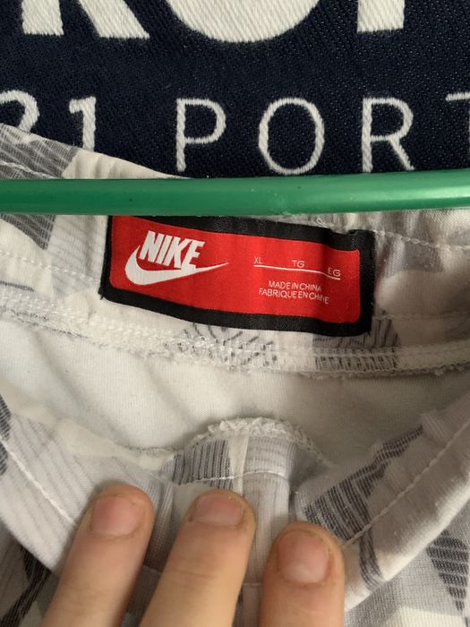 Штани Nike Tech Fleece Camo.