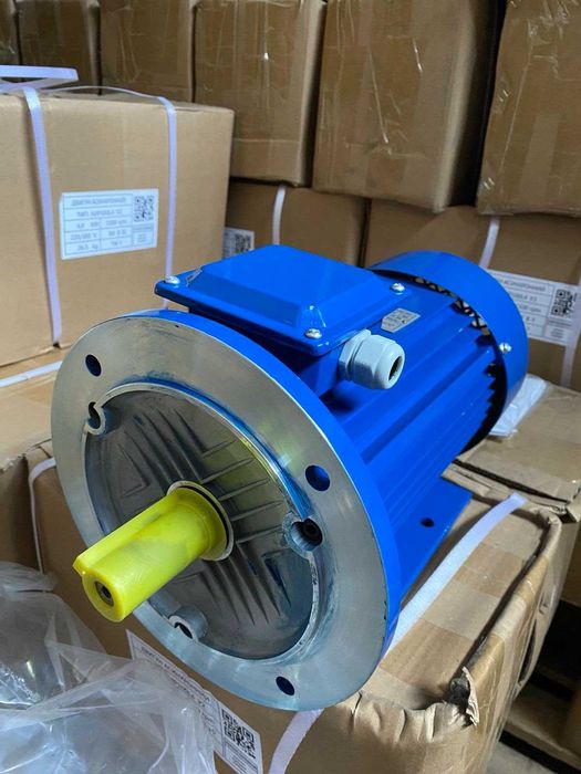 Электродвигатель, однофазный  2,2, 3, 4 кВт 220В, электромотор 380В