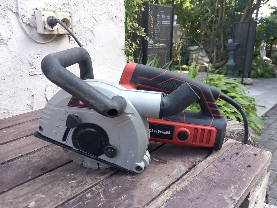 Bruzdownica EINHELL TE-MA 1700
