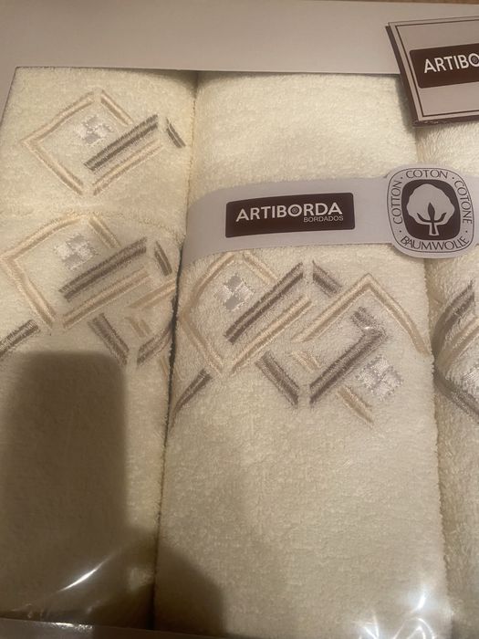 Ręcznik komplet ręczników arti 6 szt frotte haft kremowe