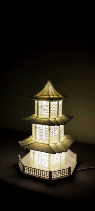 Lampada em forma de pagode
