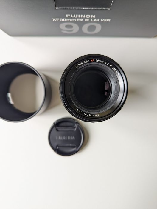 Fujifilm Fujinon XF 90 mm f/2 R LM WR