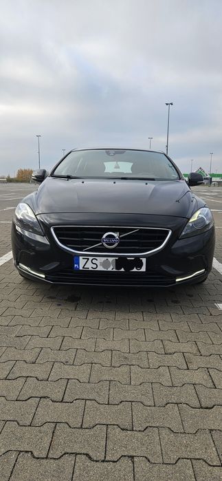 Volvo V40 D2 z Niemiec