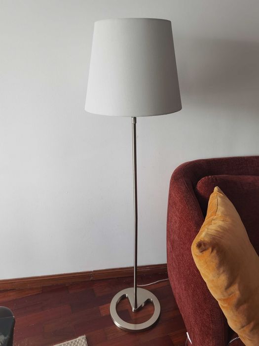 candeeiro de pé ikea