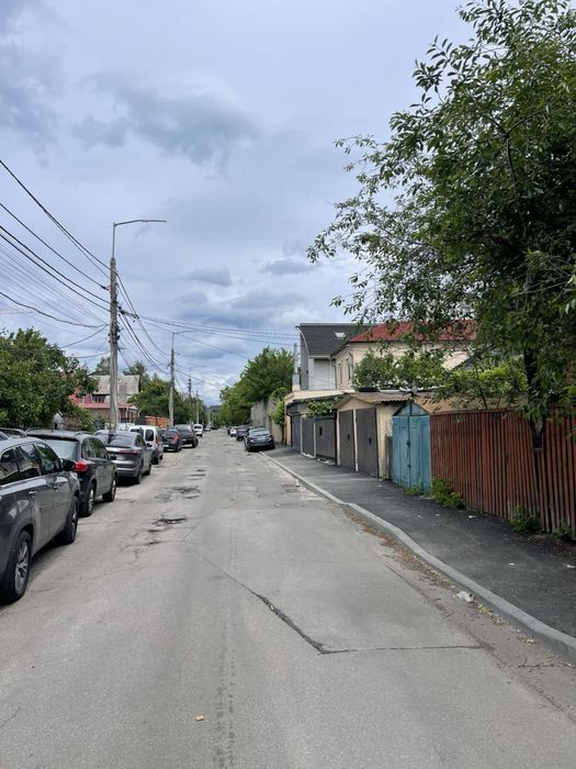 Продаж ділянки біля метро Нивки 7соток