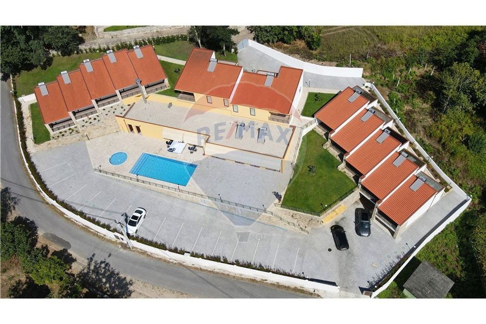 Moradia T0 para venda