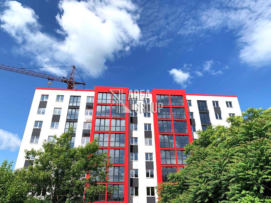 Продається остання 2-кімнатна квартира у збудованому будинку.