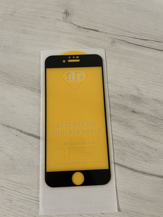 Захисне скло на iphone se 2020