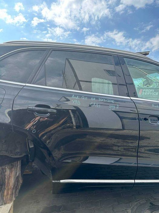 Двері передні та задні Audi Q5 2013-2016 Y9B