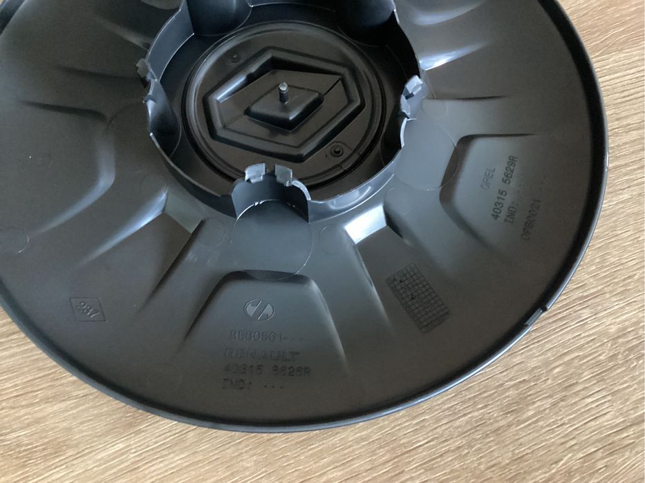 Ковпачок на колесо Рено Мастер 4 Опель Мовано Ковпак